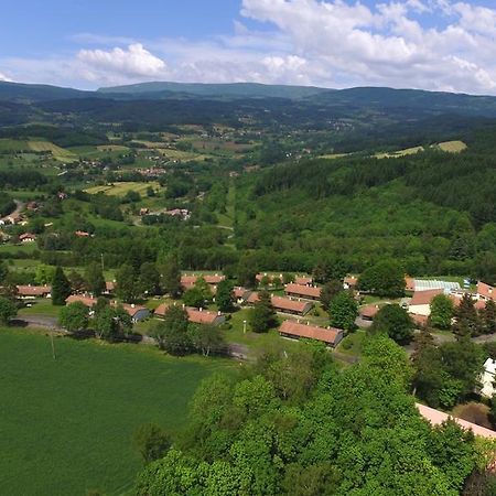 Vvf Villages « Les Monts Du Forez » Saint-Jean-La-Vetre Ngoại thất bức ảnh